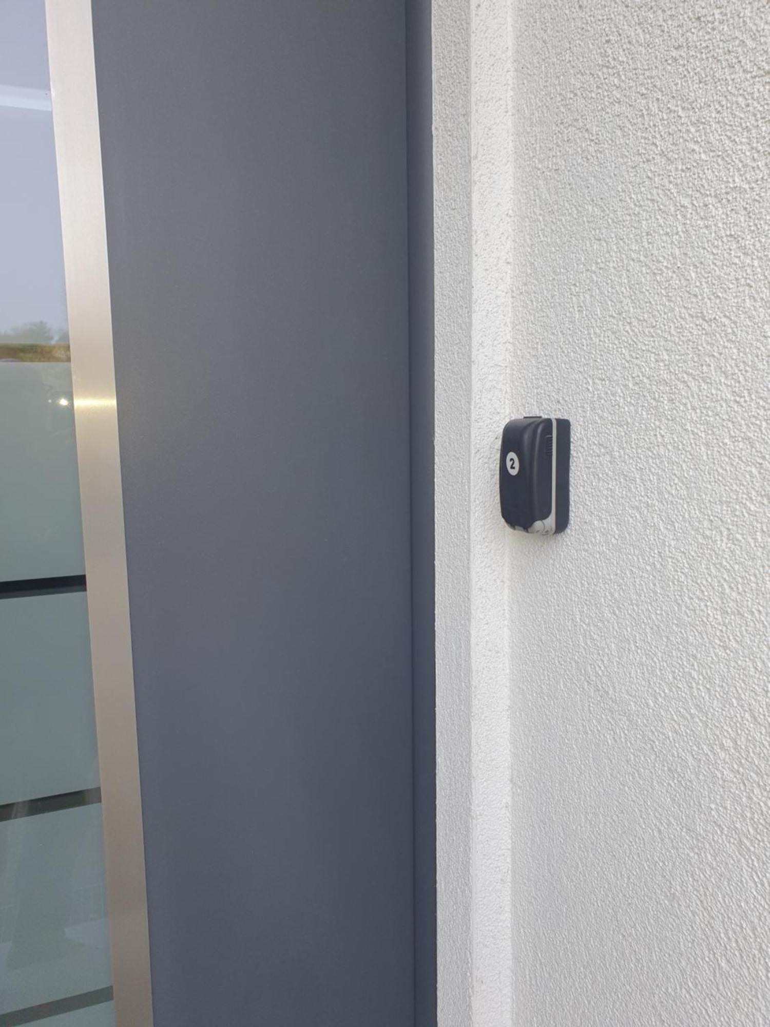 Zwei Schicke Apartments Mit Parkplatz Кьолн Екстериор снимка