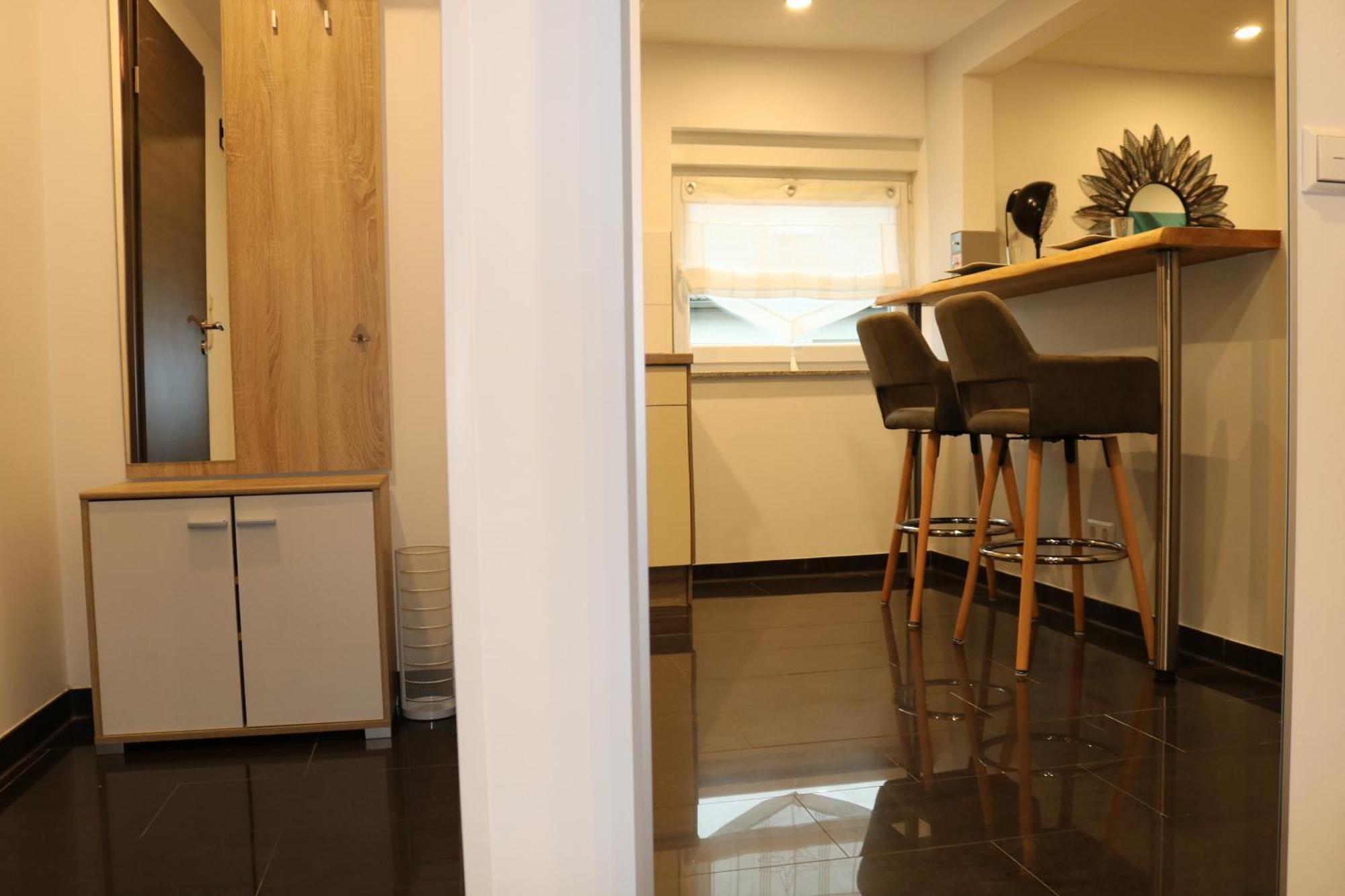 Zwei Schicke Apartments Mit Parkplatz Кьолн Стая снимка