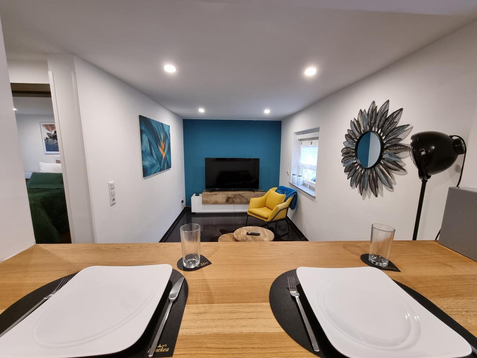 Zwei Schicke Apartments Mit Parkplatz Кьолн Стая снимка