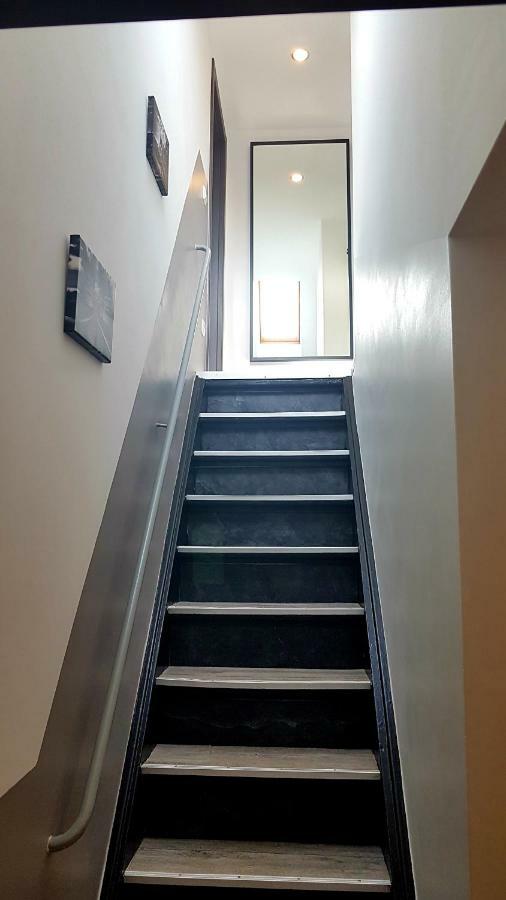 Zwei Schicke Apartments Mit Parkplatz Кьолн Екстериор снимка