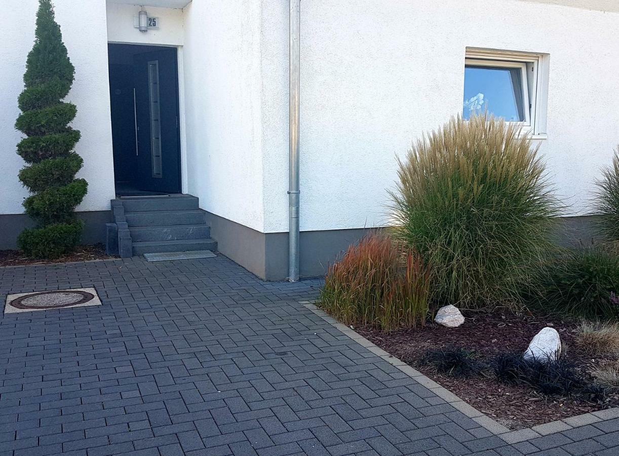 Zwei Schicke Apartments Mit Parkplatz Кьолн Екстериор снимка