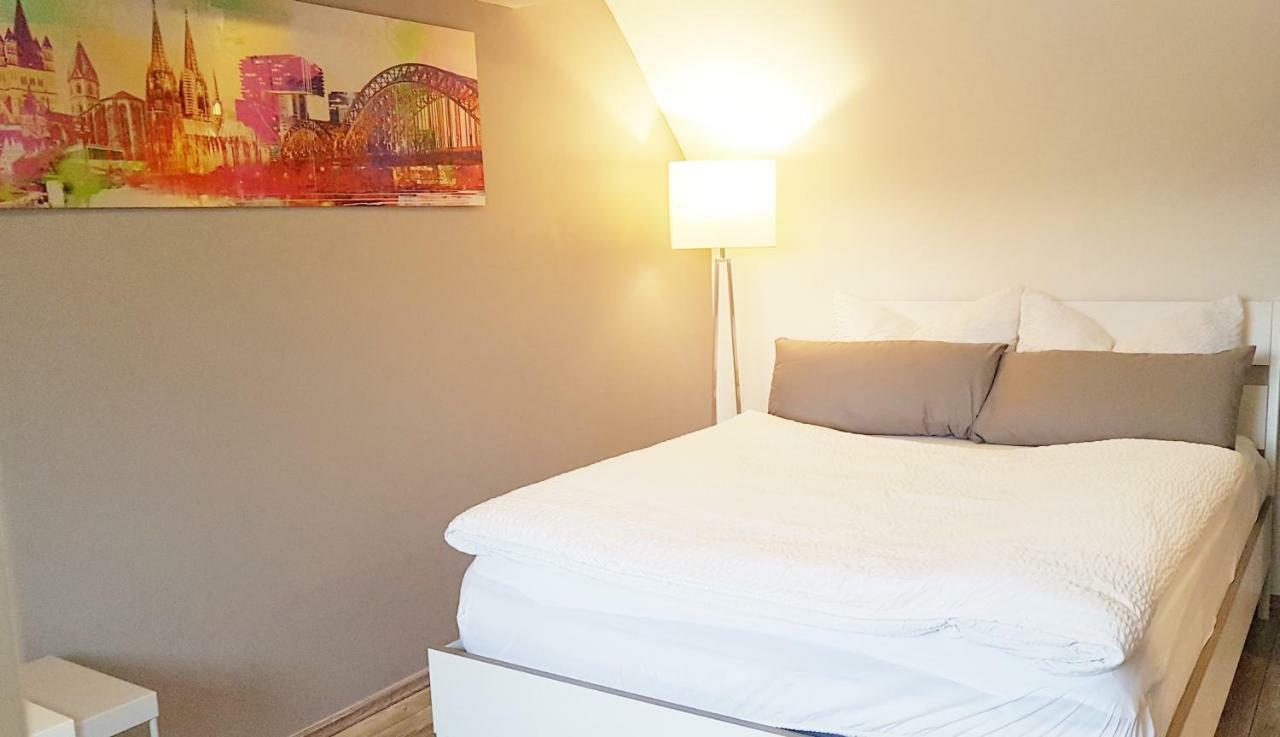 Zwei Schicke Apartments Mit Parkplatz Кьолн Екстериор снимка